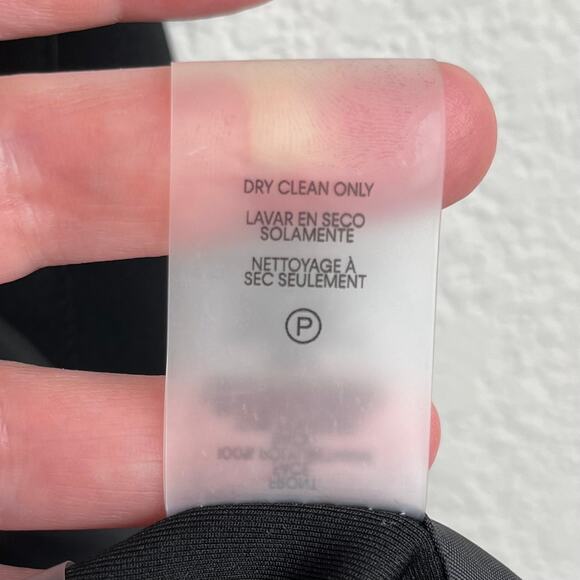 Calvin Klein Mixed Media Black Faux Leather Open Front Blazer Jacket 4 NWT - Picture 16 of 16